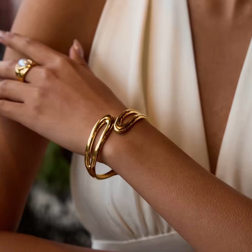 18K Gold Plated Double Layers Hollow Metal Wide Bangle Wrist Cuff Bracelet